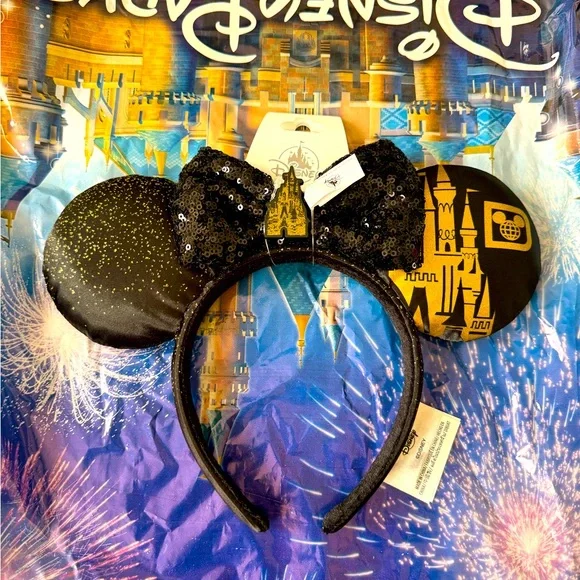 SOLD - Disney Parks Black And Gold Cinderella’s Castle Minnie Ears Headband (OS) - Picture 1 of 13